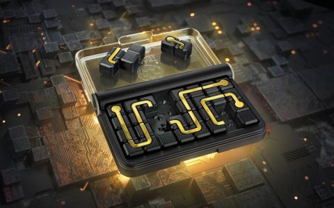 SmartGames_IQ-467_IQ-Circuit_lifestyle-shot_cfb270 (1)_6